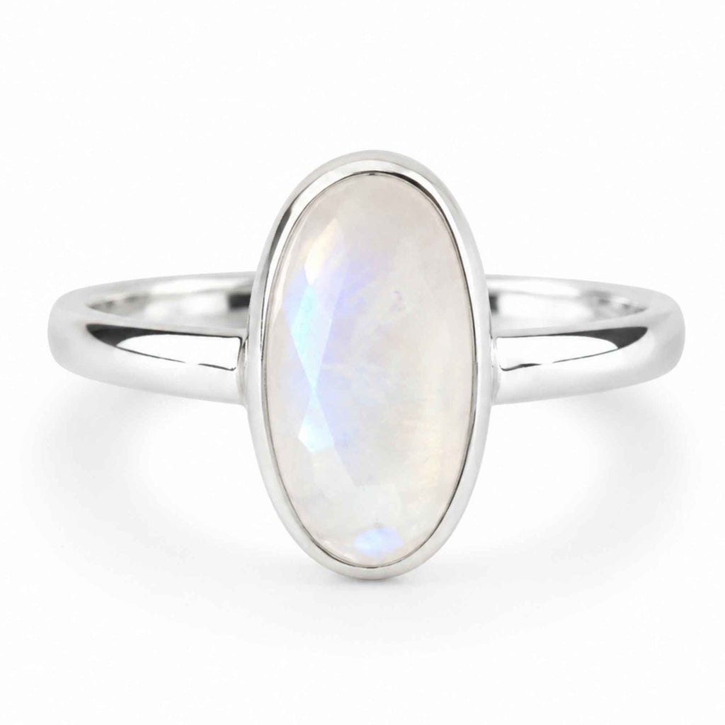 Inel Argint 925 cu Piatra Lunii Naturala Oval – Intuitie si Echilibru