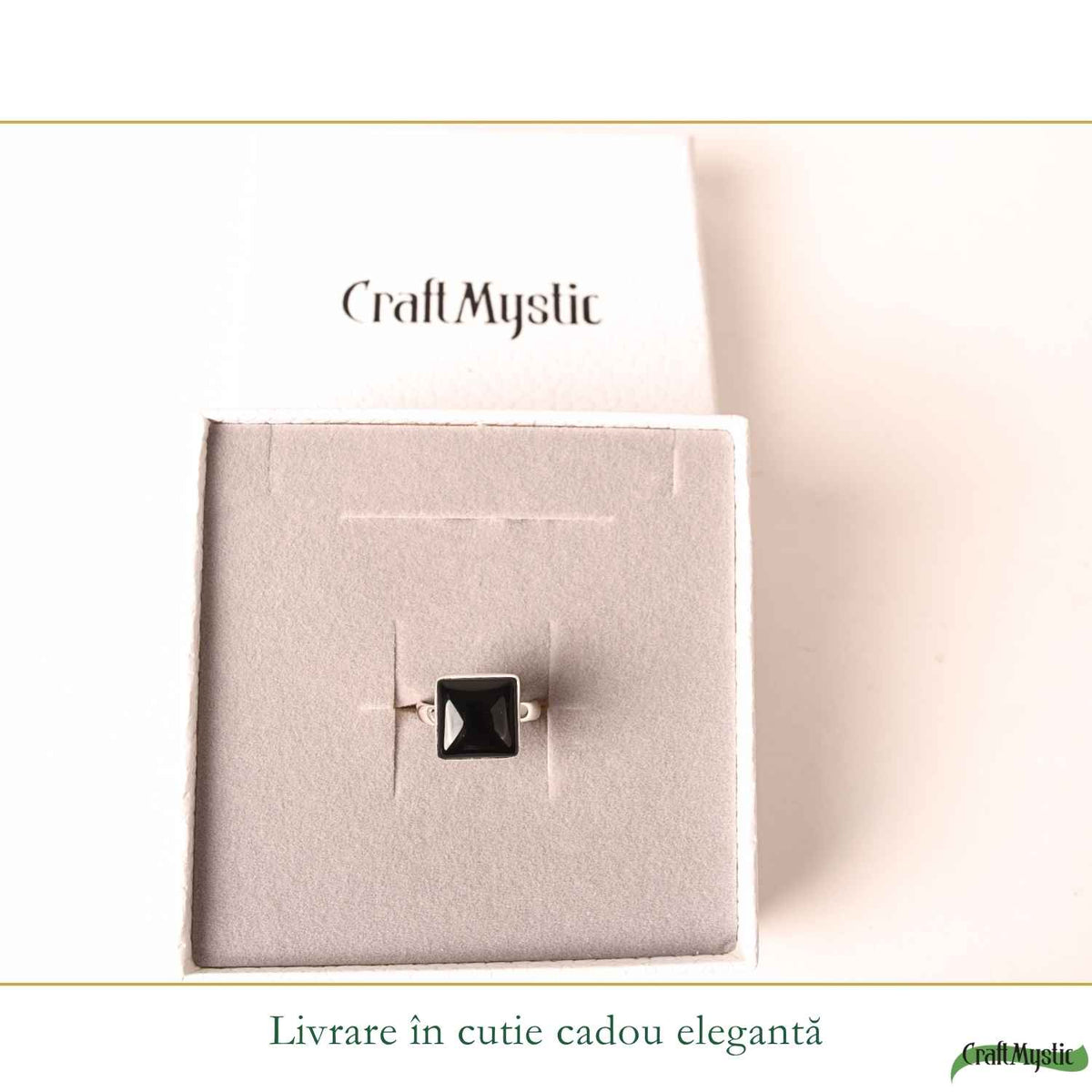 Inel Argint 925 cu Onix Natural Patrat – Protectie si Stabilitate
