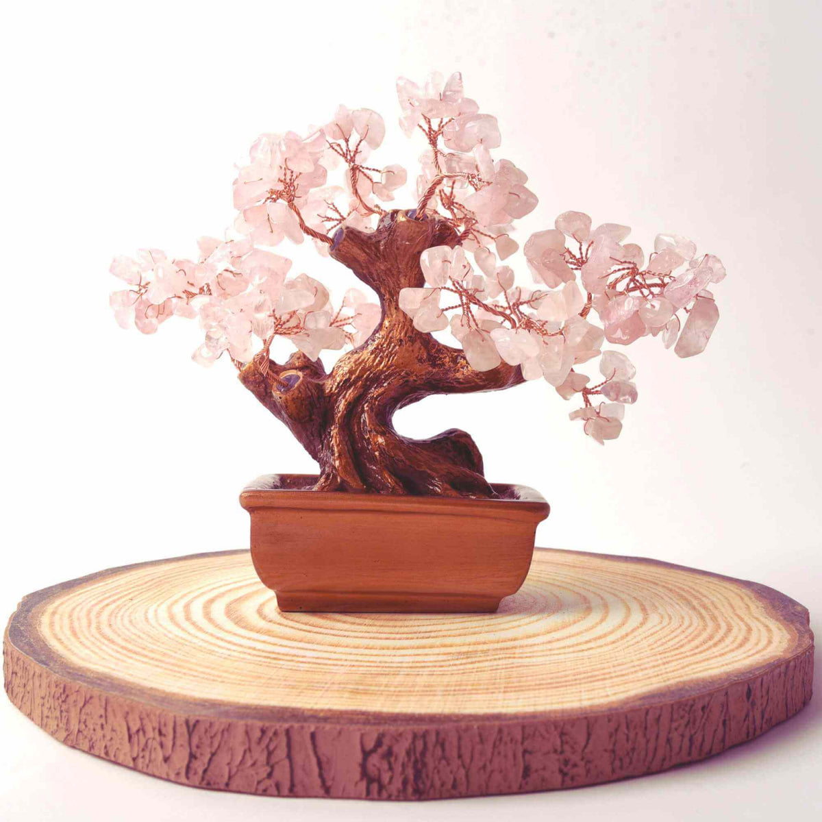 Bonsai cu cristale Cuart Roz pe suport dreptunghiular de ceramica – simbolizeaza: feng shui, noroc, sanatate, bogatie si familie