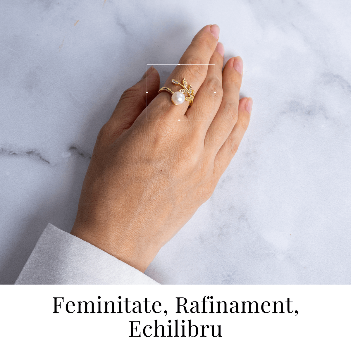 Inel cu perla naturala si frunza aurie – Eleganta care infloreste