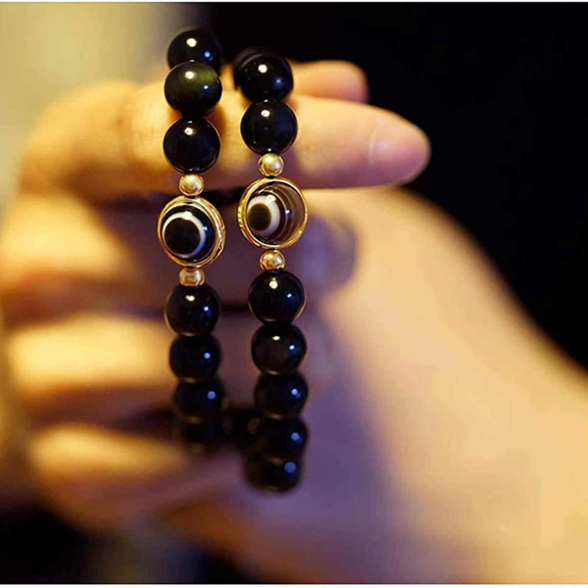 Bratara din obsidian negru si ochi natural de agat