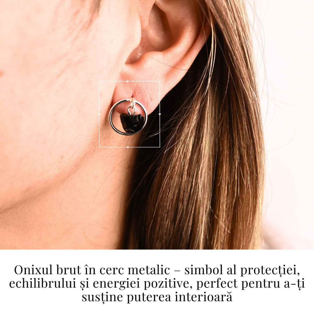 Cercei cu Onix Brut Sferic inchidere pe tija cu opritor – Protectie si Eleganta Naturala