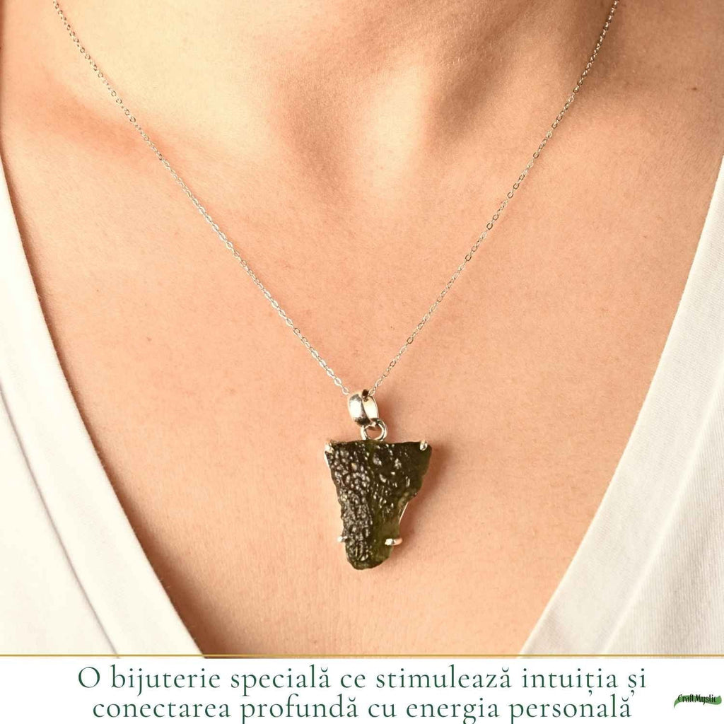 Colier cu Moldavit, Argint 925 – CraftMystic