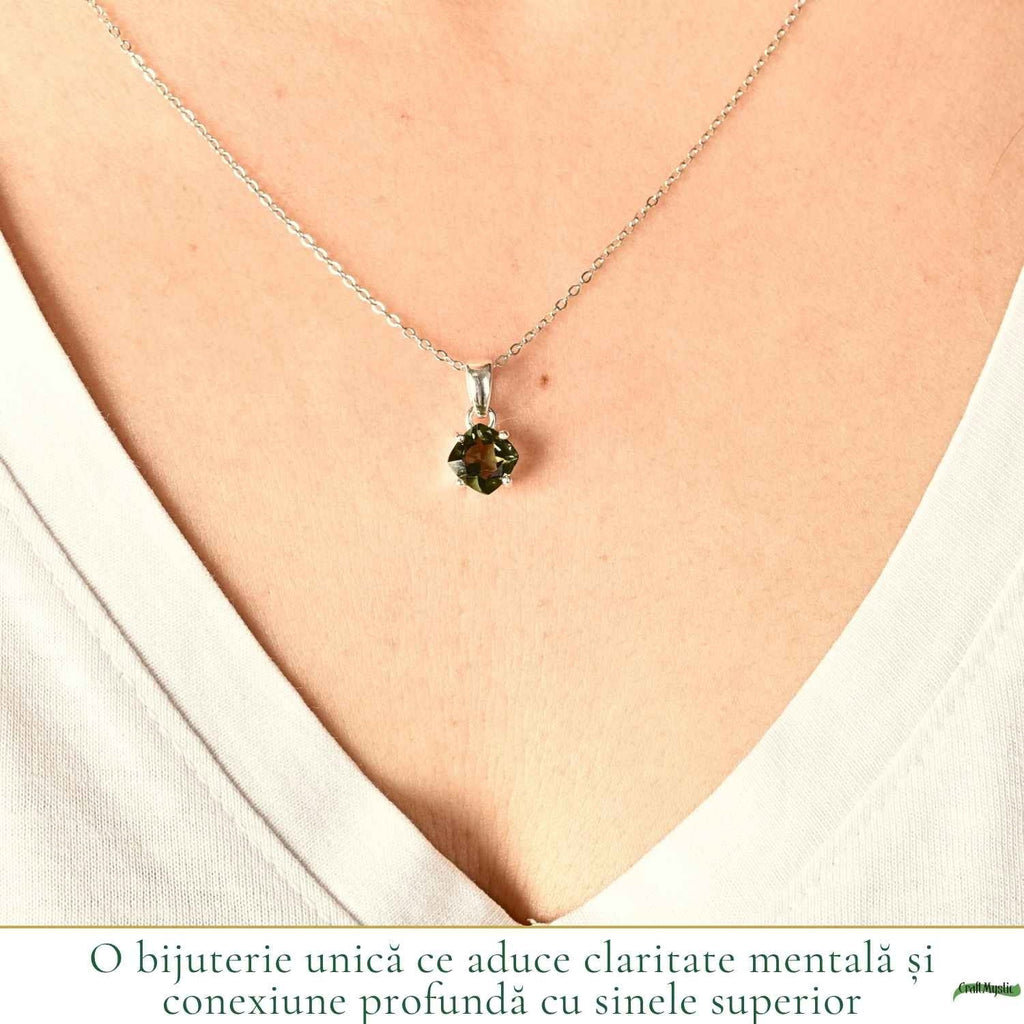 Colier cu Moldavit, Argint 925 – CraftMystic