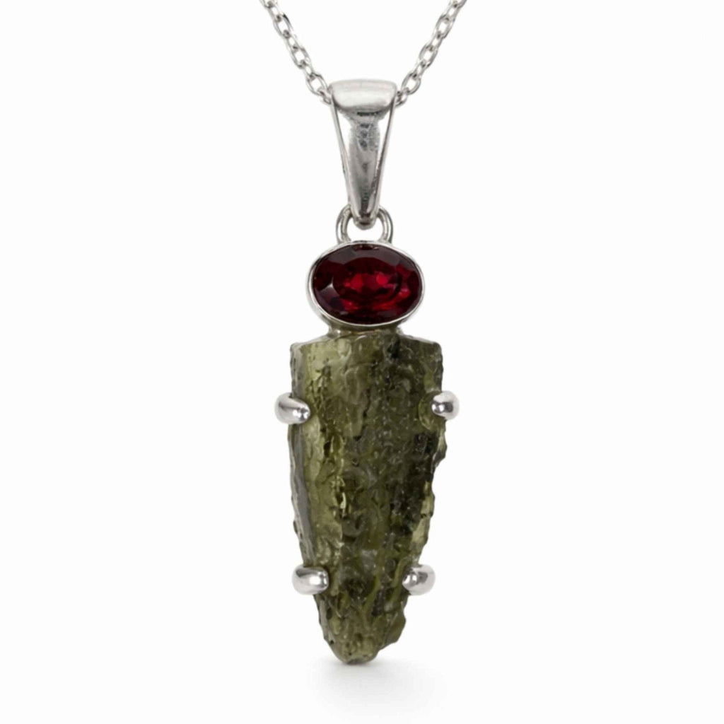 Colier cu Moldavit și Granat – CraftMystic