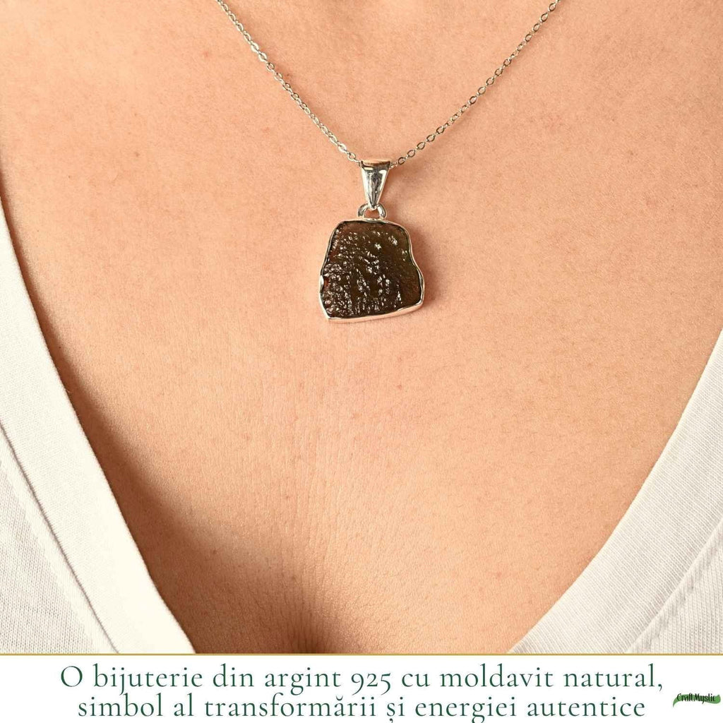 Colier cu Moldavit, Argint 925 – CraftMystic