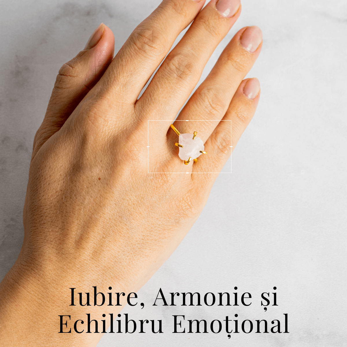 Inel Ajustabil Auriu cu Cuart Roz Brut pentru Echilibru Emotional