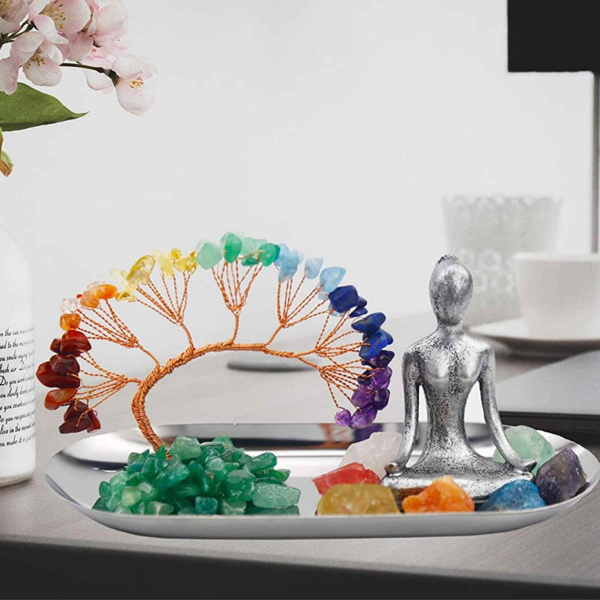 Set accesorii pentru meditatie spirituala cu 7 pietre semipretioase chakra, figurina yoga si bratara - Decor Feng Shui, ideal pentru o stare de liniste si relaxare